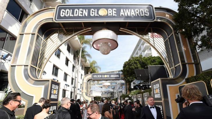 The Latest: First stars begin arriving on Globes red carpet