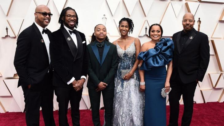 The Latest: Stars get in their seats for start of the Oscars