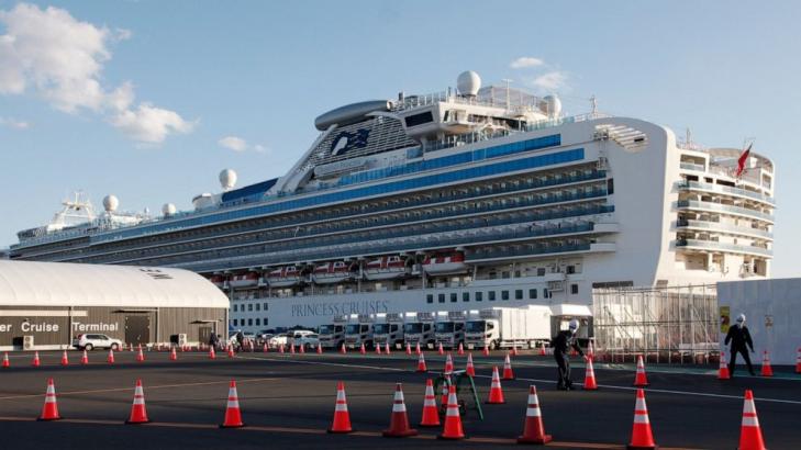 US tells remaining cruise passengers: Stay out for 2 weeks