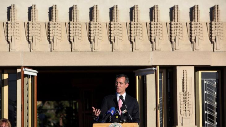 UNESCO plaque unveiled at Lloyd Wright's Hollyhock House