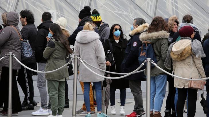 Virus fears close down France's Louvre Museum