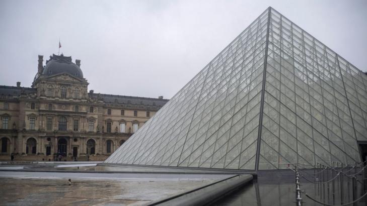 France's Louvre stays shut amid staff fears of virus spread