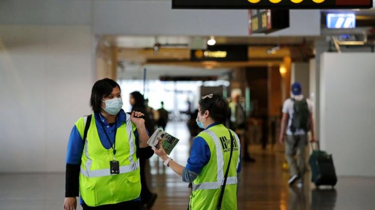 U.S. virus death toll rises to 11 with California victim