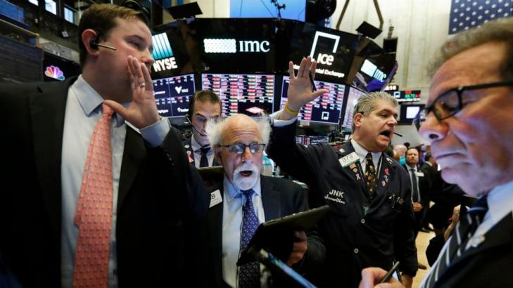 Stocks steady after plunge due to outbreak, oil-price crash