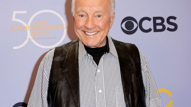 Lyle Waggoner, foil on 'The Carol Burnett Show,' dies at 84