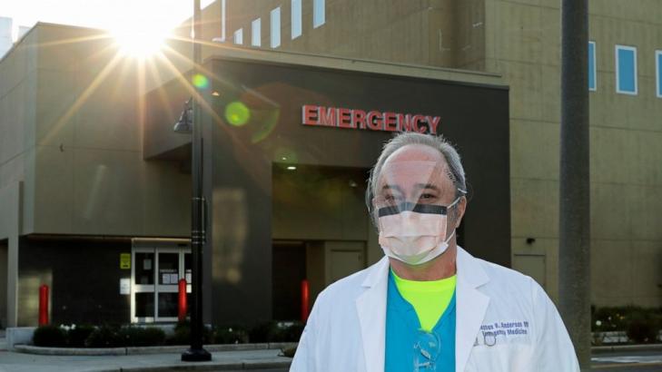 One mask a day for doctors in virus epicenter of Washington