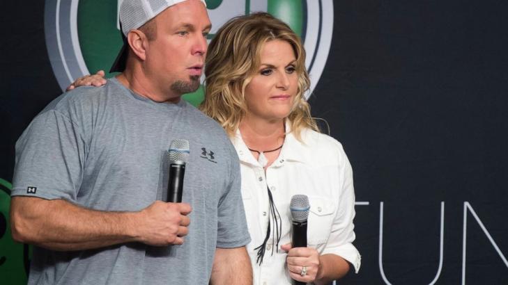 Brooks, Trisha Yearwood to perform requests on live special