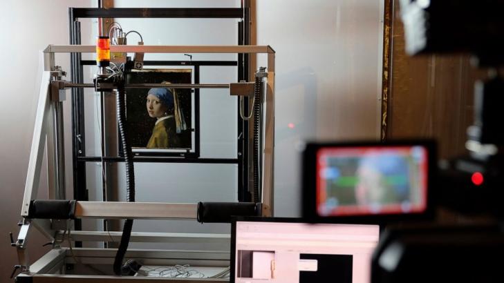 Hi-tech scans get under skin of 'Girl with a Pearl Earring'