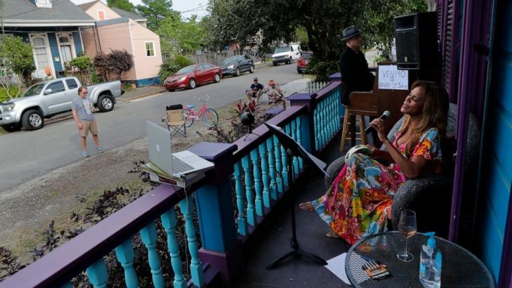 New Orleans musicians find way to soothe the city with music