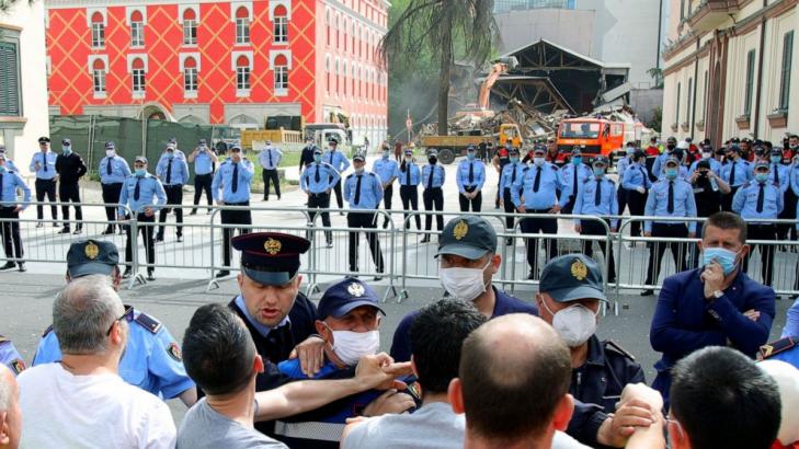 Albanian protesters, police clash over theater demolition