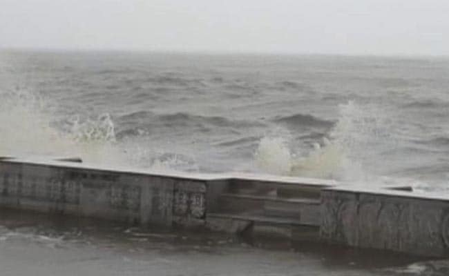 Watch: Big Waves, Rain At Site Of Cyclone Amphan's Landfall In Bengal