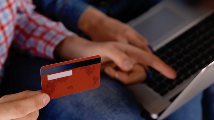 What Happens If I Add an Authorized User on My Credit Card?
