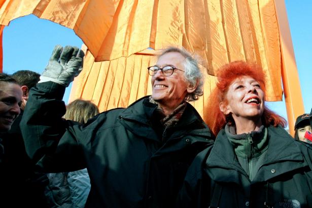 Christo, artist known for huge, eye-popping art displays, dead at 84