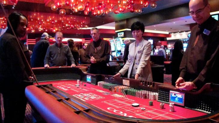 US commercial casinos won $43.6 billion in 2019, up 3.7%