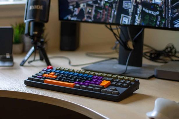 Best 10 Keyboards Under $90 on Amazon