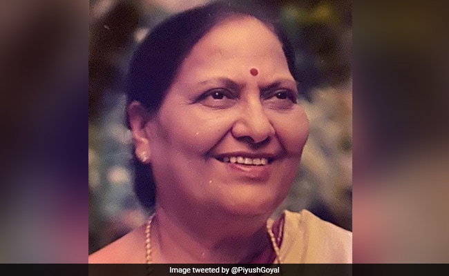 Union Minister Piyush Goyal's Mother Dies, Leaders Give Condolences