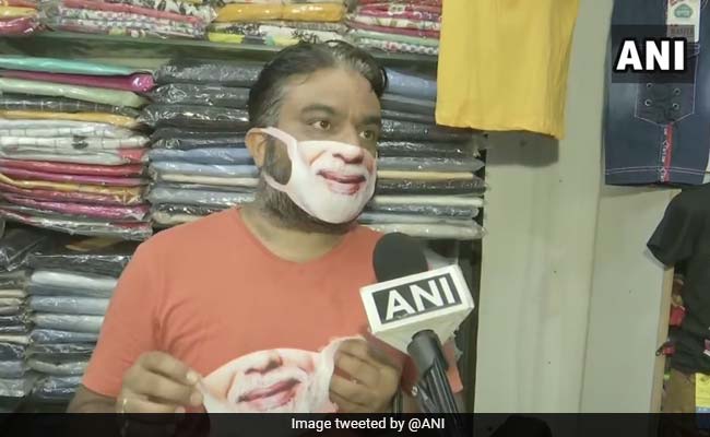Masks, With Narendra Modi's Face, Doing Brisk Business In Bhopal