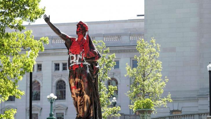 Protesters allegedly attack state senator, topple statues outside Wisconsin Capitol