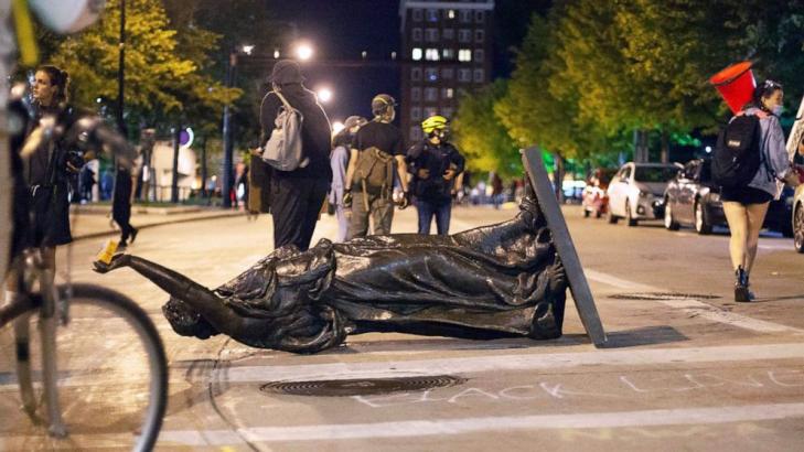 Targeted sculptures linked to Wisconsin, Civil War history