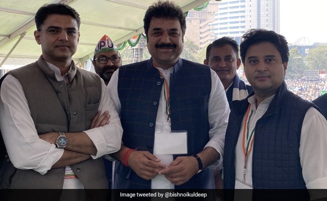 Congress's Kuldeep Bishnoi Backs Sachin Pilot, Jyotiraditya Scindia