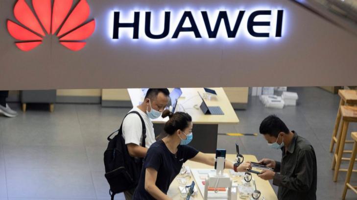 Huawei overtakes Samsung as top smartphone seller: report