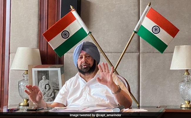 "AAP Indulging In Petty Politics Over COVID-19": Amarinder Singh