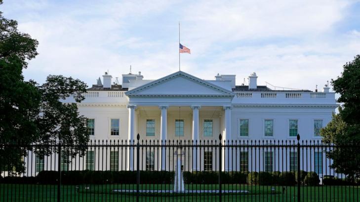 AP source: Envelope addressed to White House contained ricin
