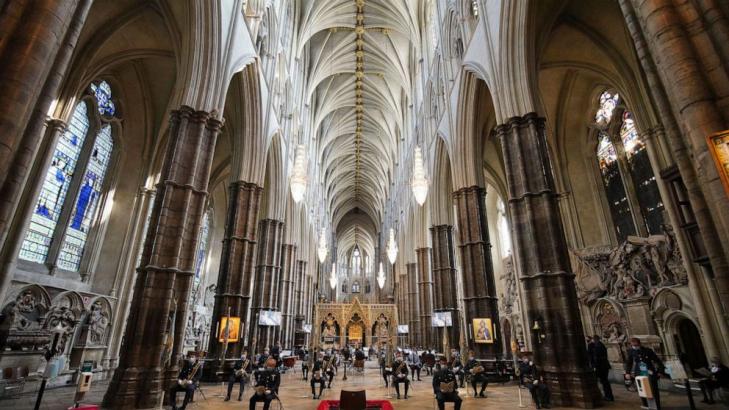Abbey service, flypast mark 80 years since Battle of Britain