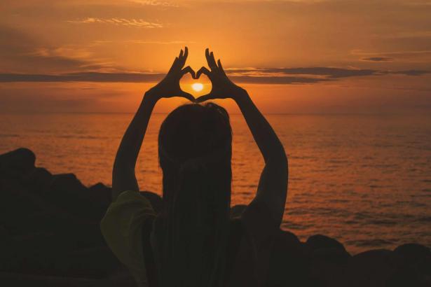 5 Reasons to Follow Your Heart to Live the Life You Want