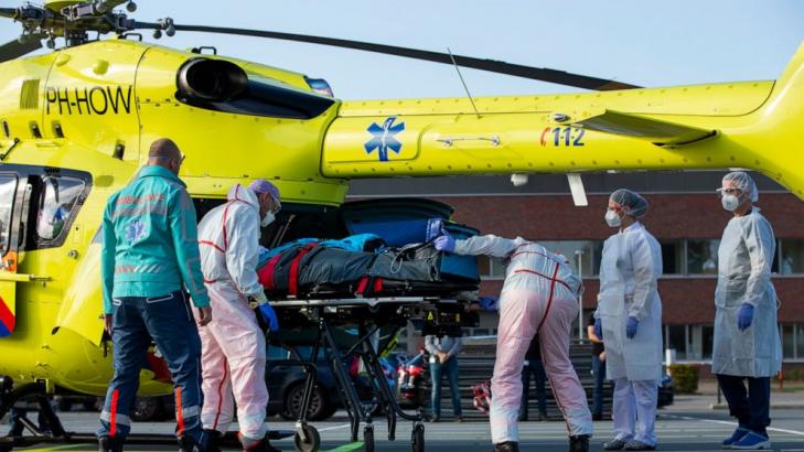 Dutch hospital airlifts patients to Germany amid virus surge