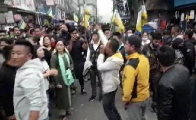 Protests In Darjeeling After Missing Gorkha Leader Resurfaces In Kolkata