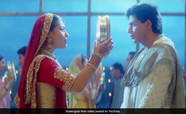 Karwa Chauth 2020: Wishes, Cards, Quotes And WhatsApp Status To Share