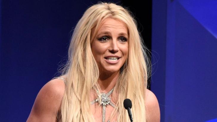 In court moves, Britney Spears seeks freedom from father