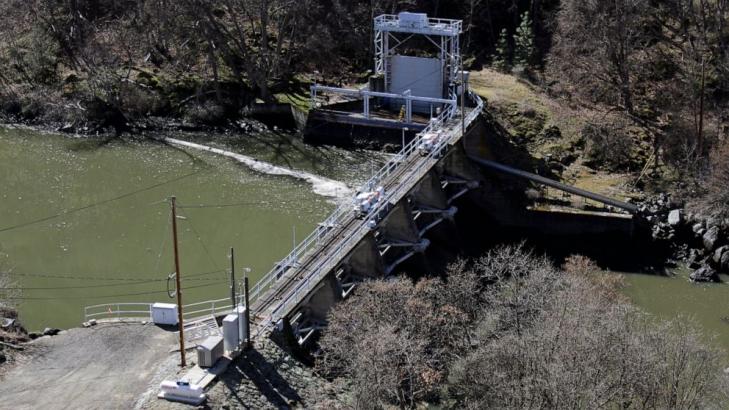 Historic deal revives plan for largest US dam demolition