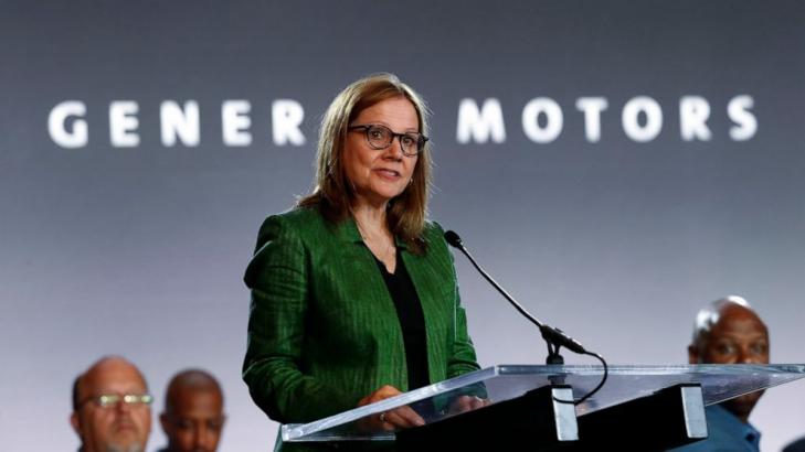 GM flips to California's side in pollution fight with Trump