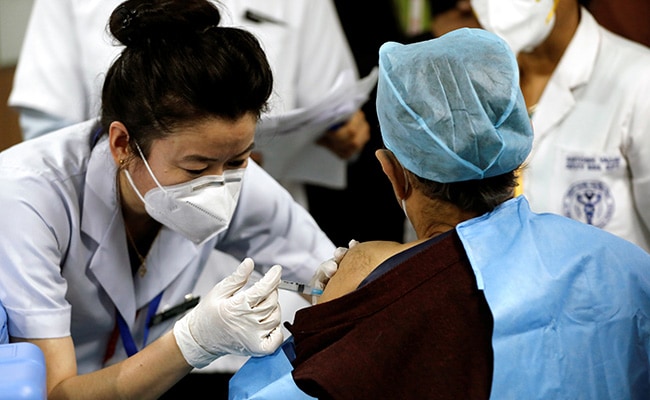 "No Need To Be Scared": Health Workers, Ministers On Day 1 Of Vaccination