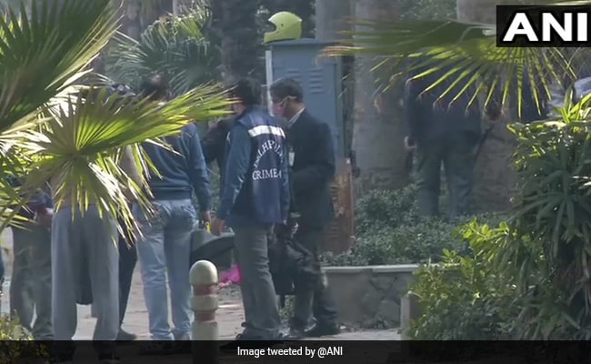 Team Of Delhi Police's Special Cell Visits Blast Site Near Israel Embassy