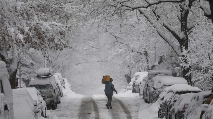 Major winter blast to worsen, bringing dangerous weather across US