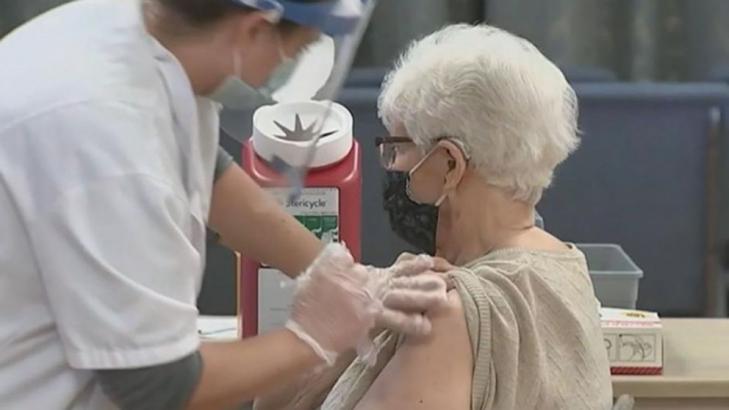 Seattle woman, 90, walks 6 miles through snow for vaccine