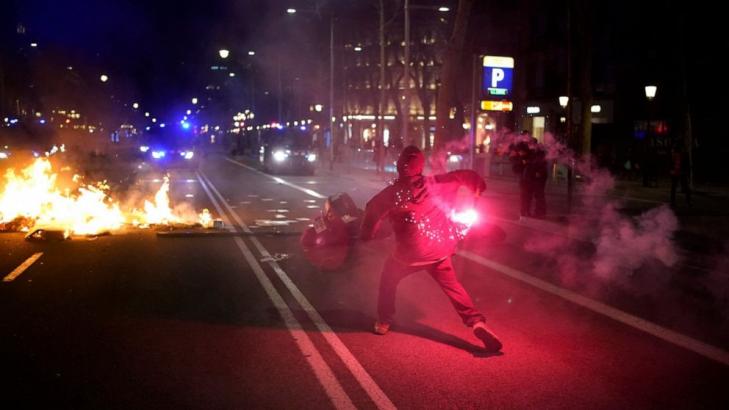 33 injured, 14 arrested in protests over rapper's jailing