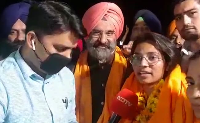 "Will Go To Singhu, Sit With Farmers": Activist Nodeep Kaur Out Of Jail