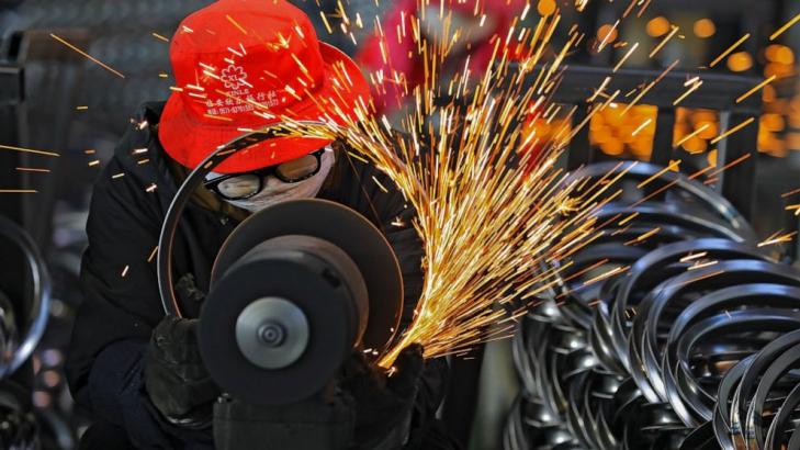 China manufacturing weakens for third month in February