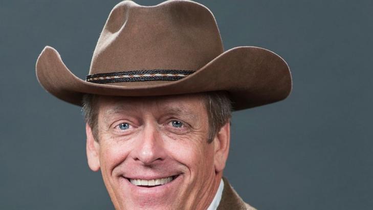 Texas Roadhouse CEO Kent Taylor dies amid COVID-19 struggle