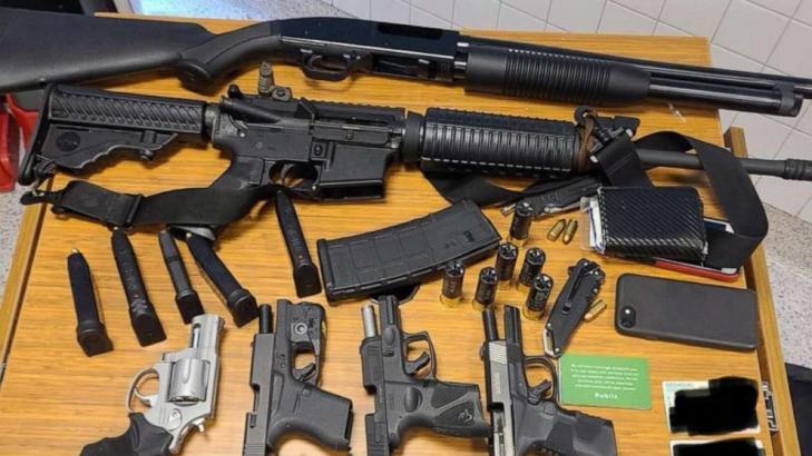Man arrested with 6 guns, body armor at Publix grocery store