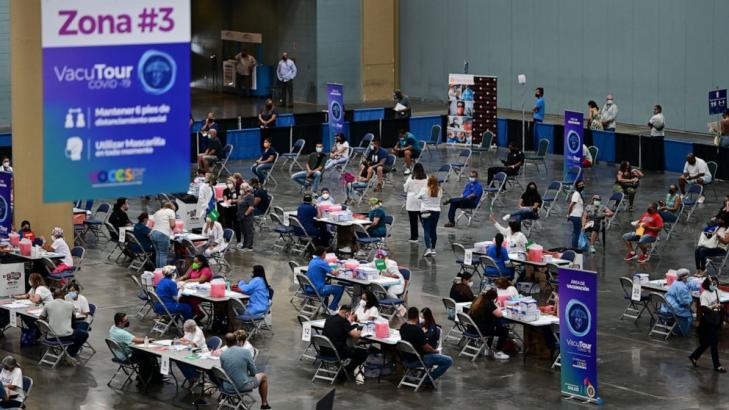 Puerto Rico vaccinates thousands in 15-hour mass event