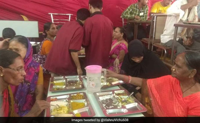 Maharashtra's Shiv Bhojan Thali To Be Given As Takeaway Amid Fresh Curbs