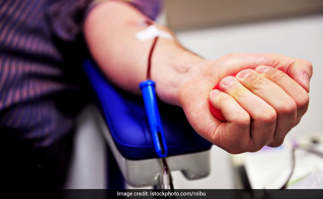 6-Year-Old Says No To Birthday Party, Asks Family To Donate Blood Instead