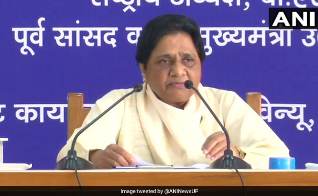Centre Should Bear Expenses Of COVID-19 Treatment: Mayawati