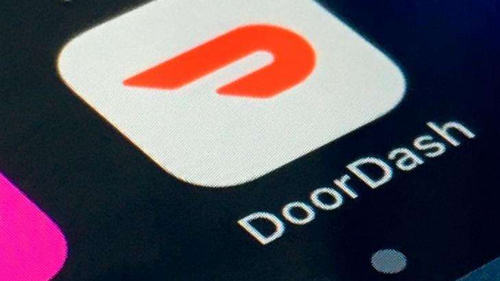 DoorDash sales surged in Q1 even as dining rooms reopen