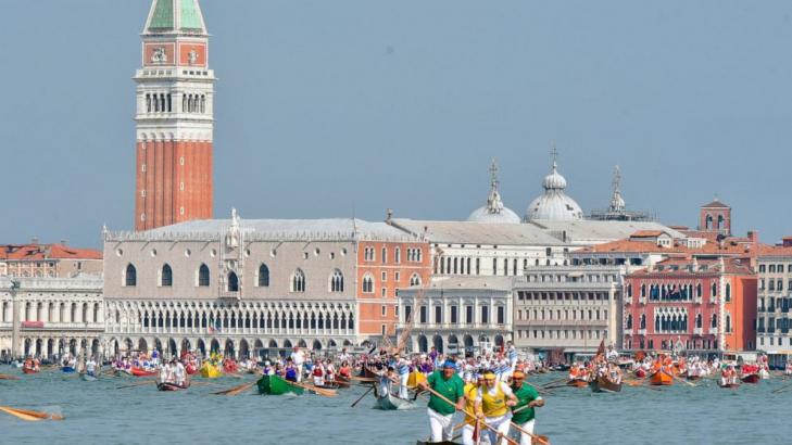 Cruise ships restart in Venice, bring environmental protests